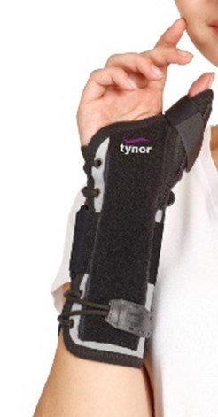 Tynor Wrist Spint with Thumb 2